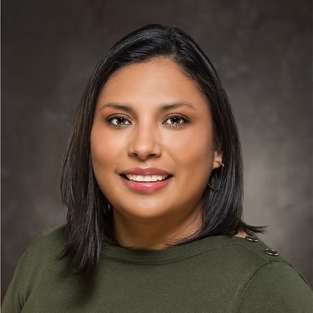 Gabby Viveros, Director of Operations, Water's Edge Counseling